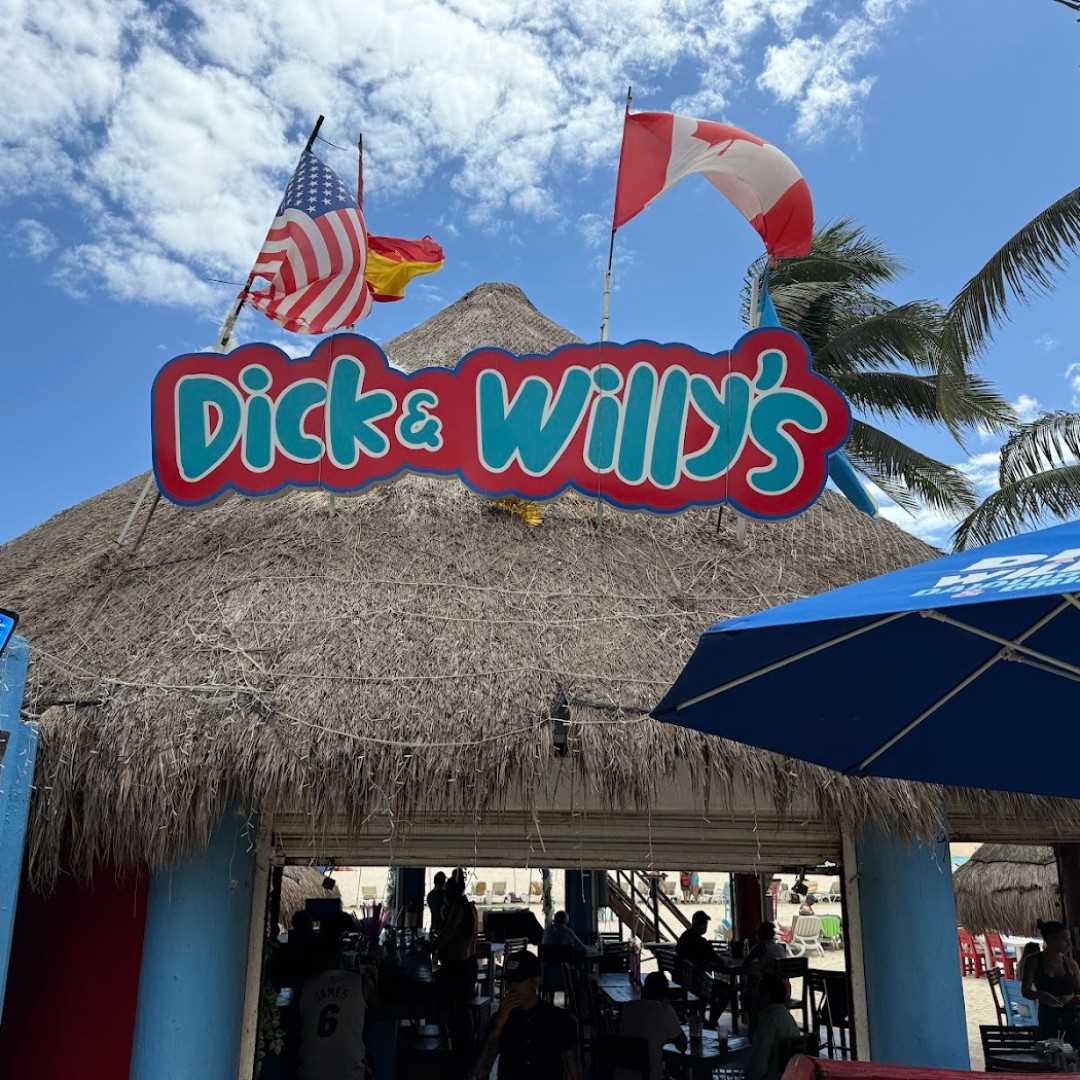 Dick & Willis Beach Club